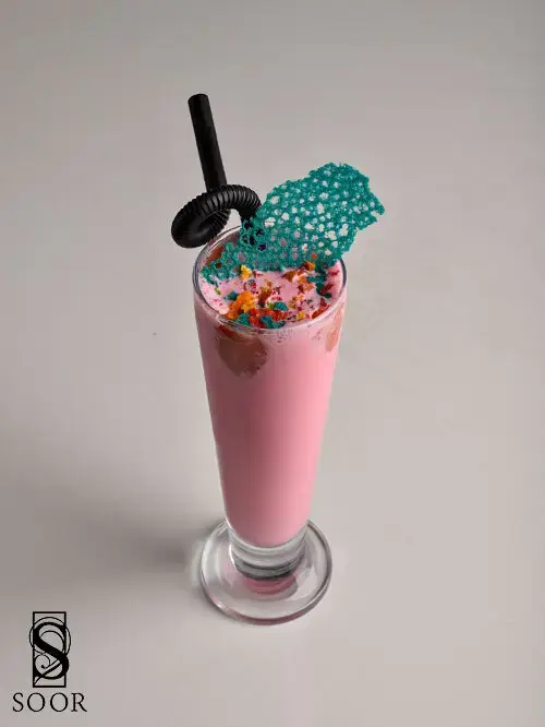 استراب بری وانیلا   strawberry  milkshake